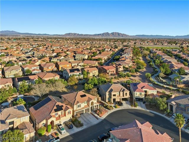 7012 Geese Gathering Street, North Las Vegas, NV 89084