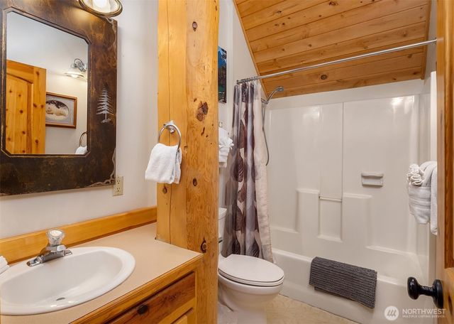 197 Swiftwater Lane, Leavenworth, WA 98826