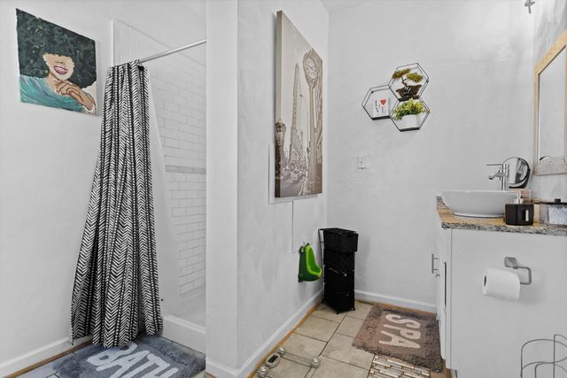 1302 Rorer AVE, Roanoke, VA 24016