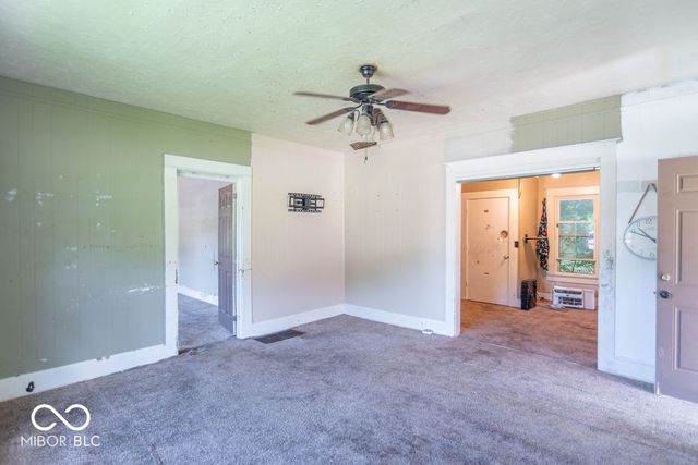 1230 N Blue Bluff Road, Martinsville, IN 46151