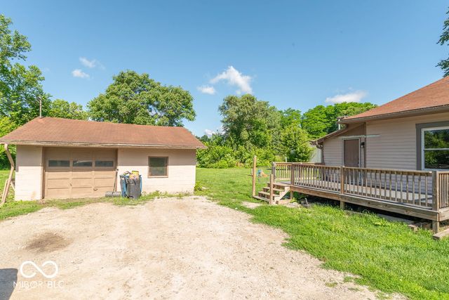 1230 N Blue Bluff Road, Martinsville, IN 46151