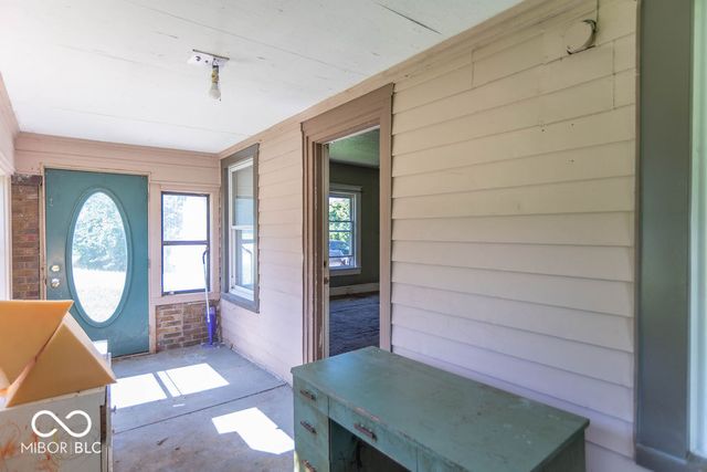 1230 N Blue Bluff Road, Martinsville, IN 46151
