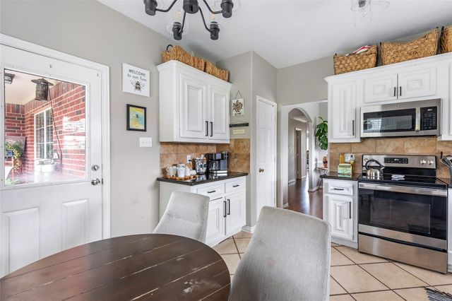 19715 Desna Drive, Porter, TX 77365