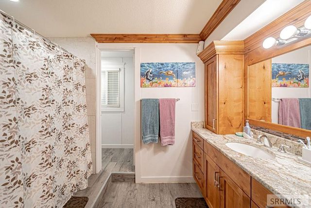 1915 Whispering Pines Drive, Idaho Falls, ID 83401