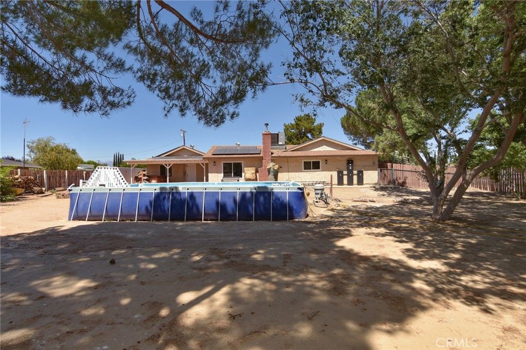 Image 24 of property listing at 10415 Redwood Avenue, Hesperia, CA 92345