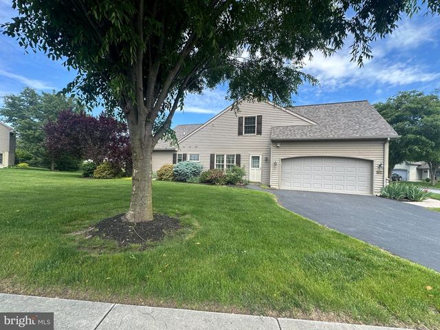 749 HEATHER RDG, Manheim, PA 17545