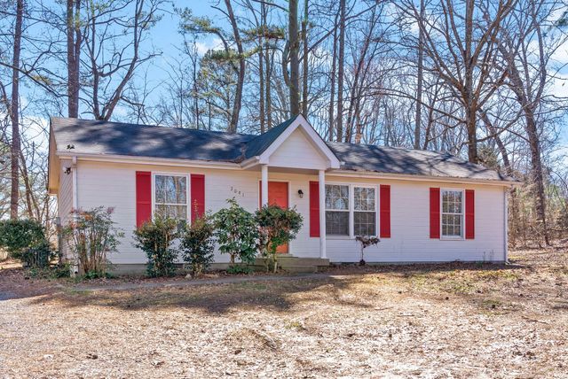 2041 Dotsonville RD, Clarksville, TN 37042