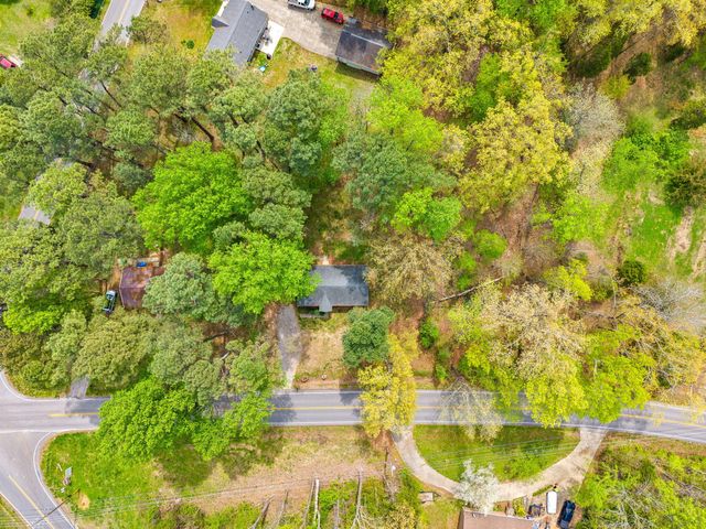 2041 Dotsonville RD, Clarksville, TN 37042