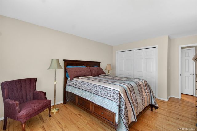 1 Church Lane N, Valley Cottage, NY 10989