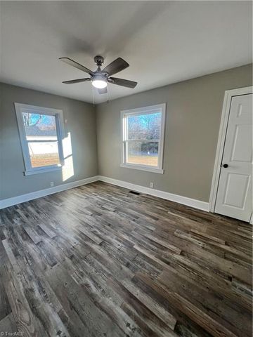 512 Dale Street, Archdale, NC 27263