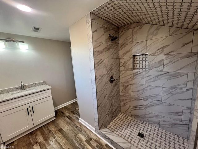 512 Dale Street, Archdale, NC 27263