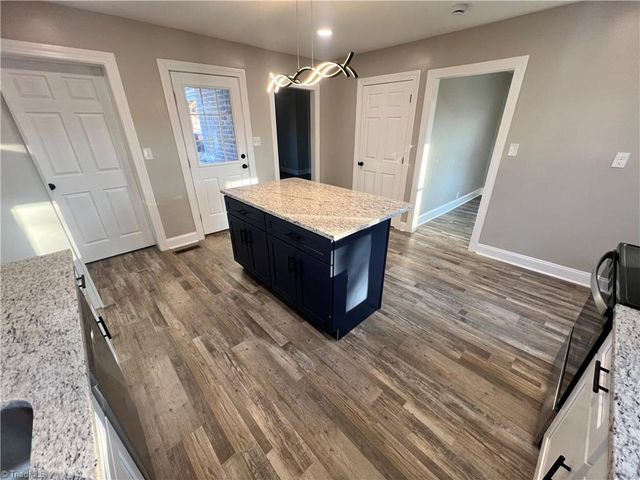 512 Dale Street, Archdale, NC 27263