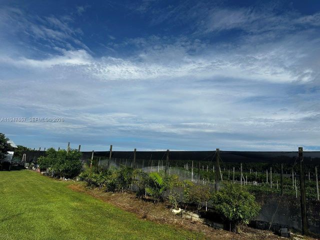 19051 SW 372 ST., Homestead, FL 33034