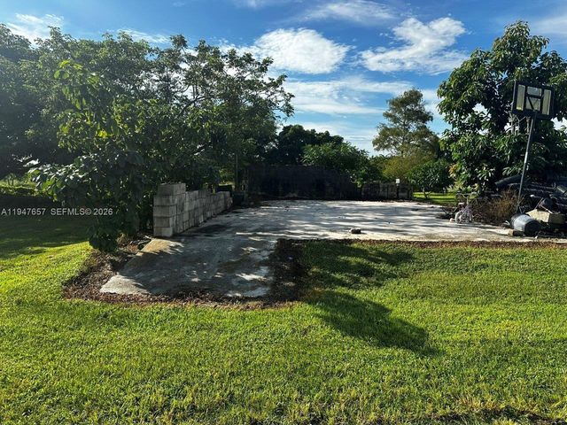 19051 SW 372 ST., Homestead, FL 33034