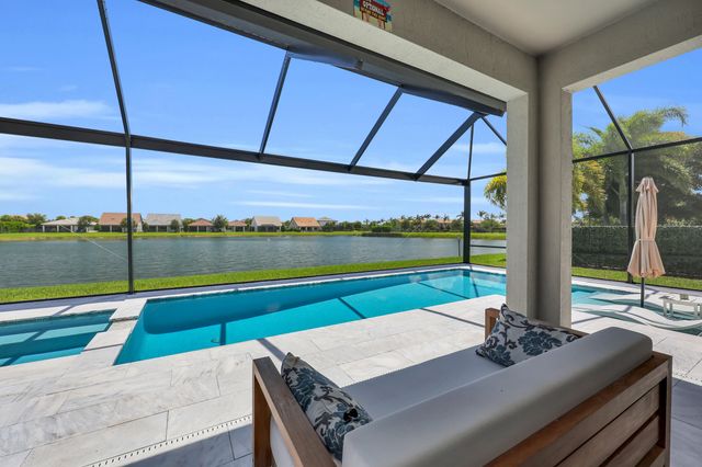 8294 CATRIA Lane, Lake Worth, FL 33467