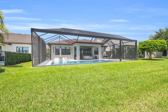 8294 CATRIA Lane, Lake Worth, FL 33467