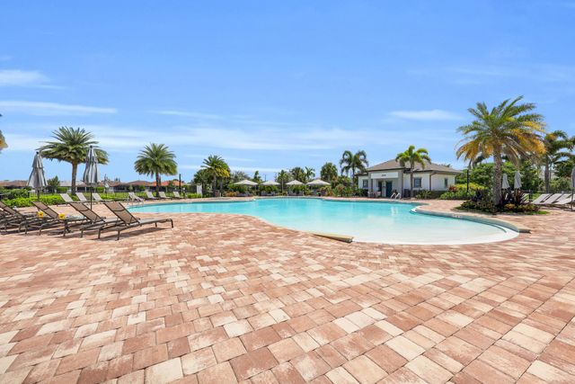 8294 CATRIA Lane, Lake Worth, FL 33467
