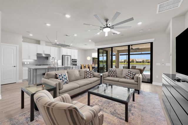 8294 CATRIA Lane, Lake Worth, FL 33467