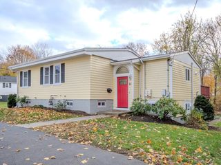 51 Lancaster Rd, Dedham, MA 02026