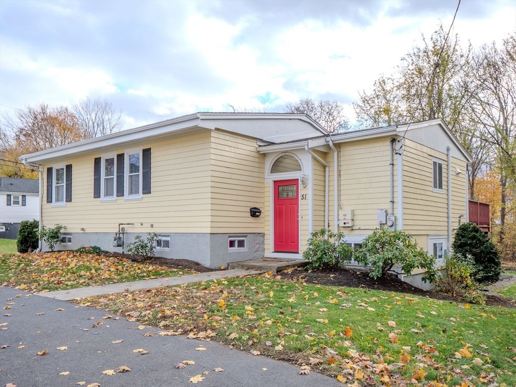 51 Lancaster Rd, Dedham, MA 02026