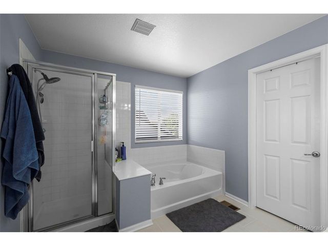 214 N Flat Rock St, Aurora, CO 80018