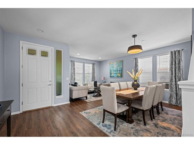 214 N Flat Rock St, Aurora, CO 80018