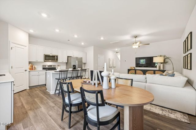 3221 Bailey Lake Drive 225, Fuquay Varina, NC 27526