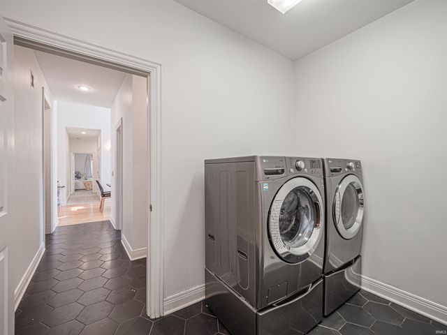 960 Timberland Lane, Evansville, IN 47710