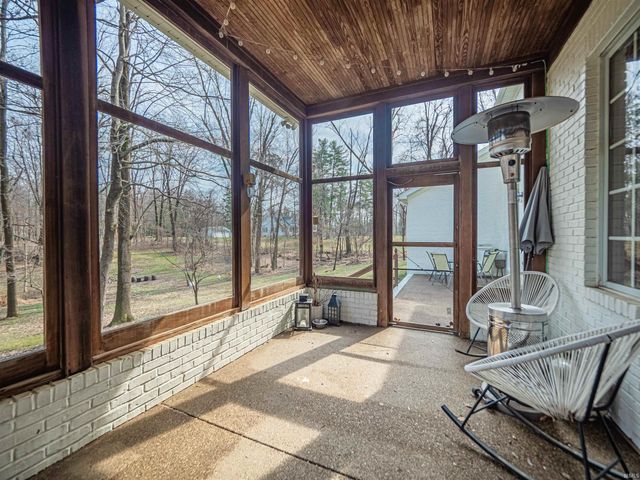 960 Timberland Lane, Evansville, IN 47710