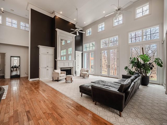 960 Timberland Lane, Evansville, IN 47710