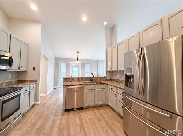 16802 Enderbush Lane, Eureka, MO 63025