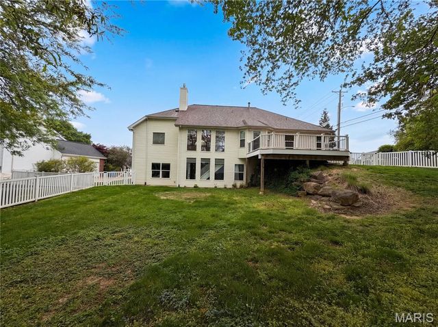 16802 Enderbush Lane, Eureka, MO 63025