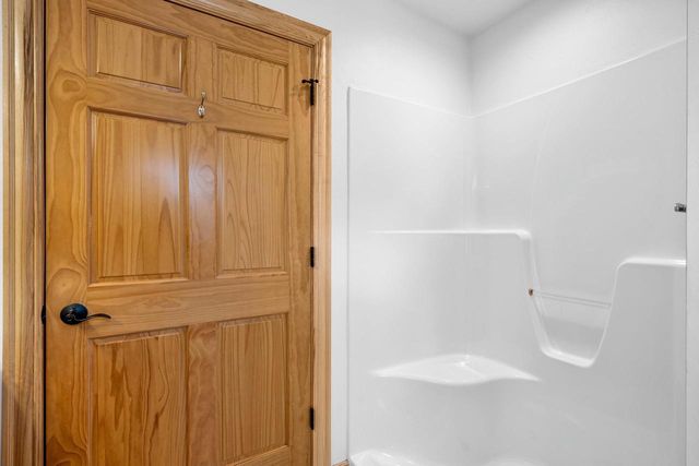 3515 MAYAPPLE DRIVE, Green Bay, WI 54311