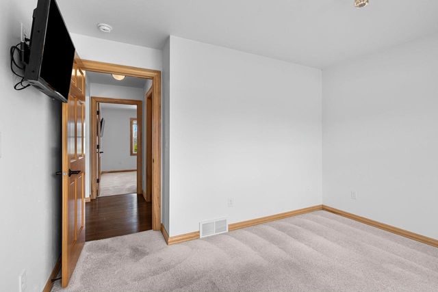 3515 MAYAPPLE DRIVE, Green Bay, WI 54311