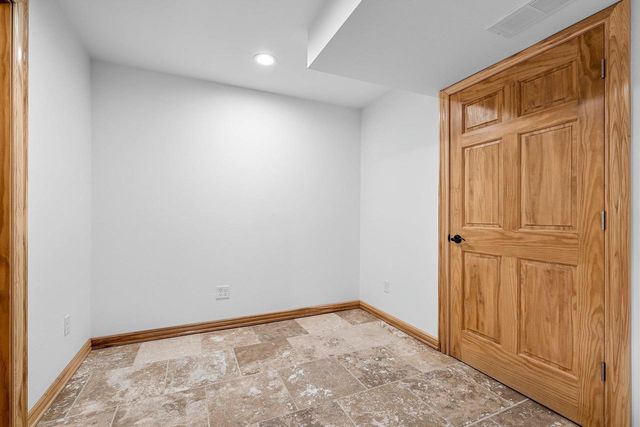 3515 MAYAPPLE DRIVE, Green Bay, WI 54311