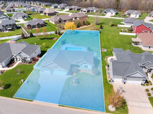 3515 MAYAPPLE DRIVE, Green Bay, WI 54311