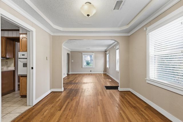 2799 UNION AVE, Memphis, TN 38111