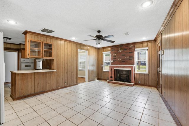 2799 UNION AVE, Memphis, TN 38111