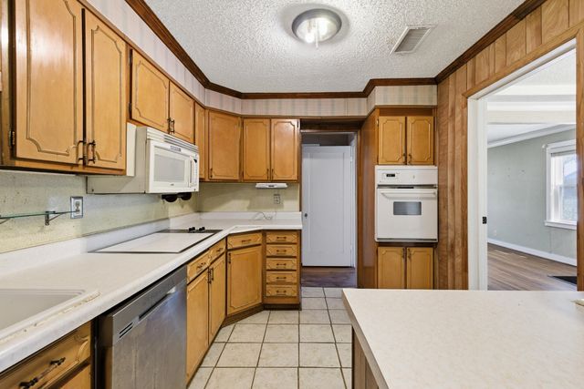 2799 UNION AVE, Memphis, TN 38111