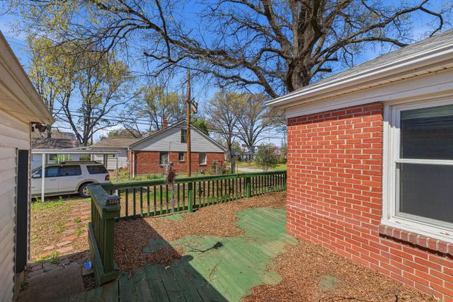 2799 UNION AVE, Memphis, TN 38111