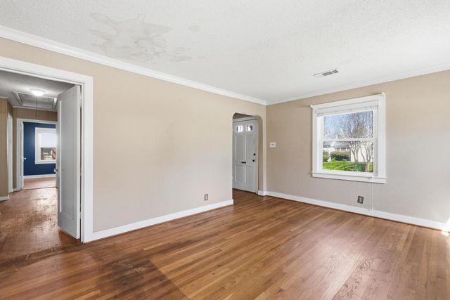 2799 UNION AVE, Memphis, TN 38111