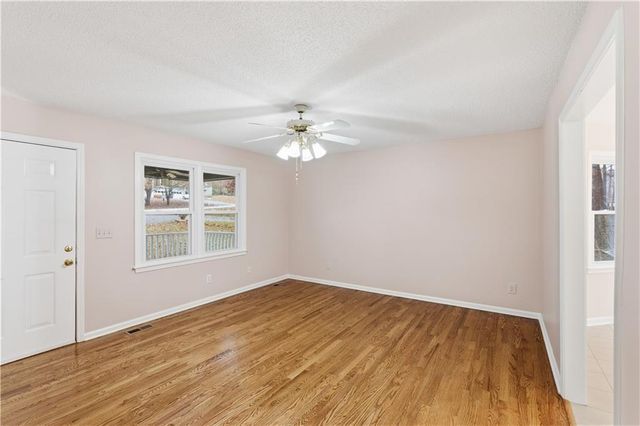 103 Amber Court, Dallas, GA 30132