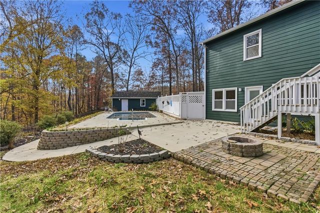 103 Amber Court, Dallas, GA 30132