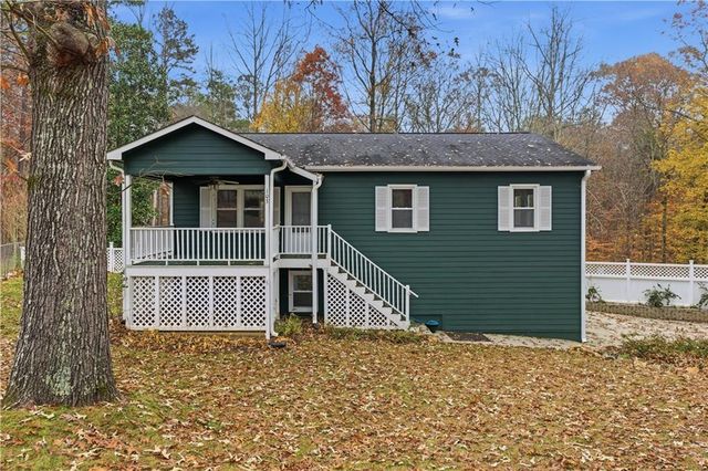 103 Amber Court, Dallas, GA 30132