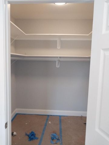 27 Maplewood St 2, Malden, MA 02148