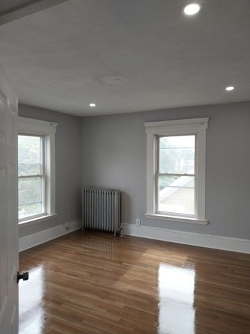 27 Maplewood St 2, Malden, MA 02148