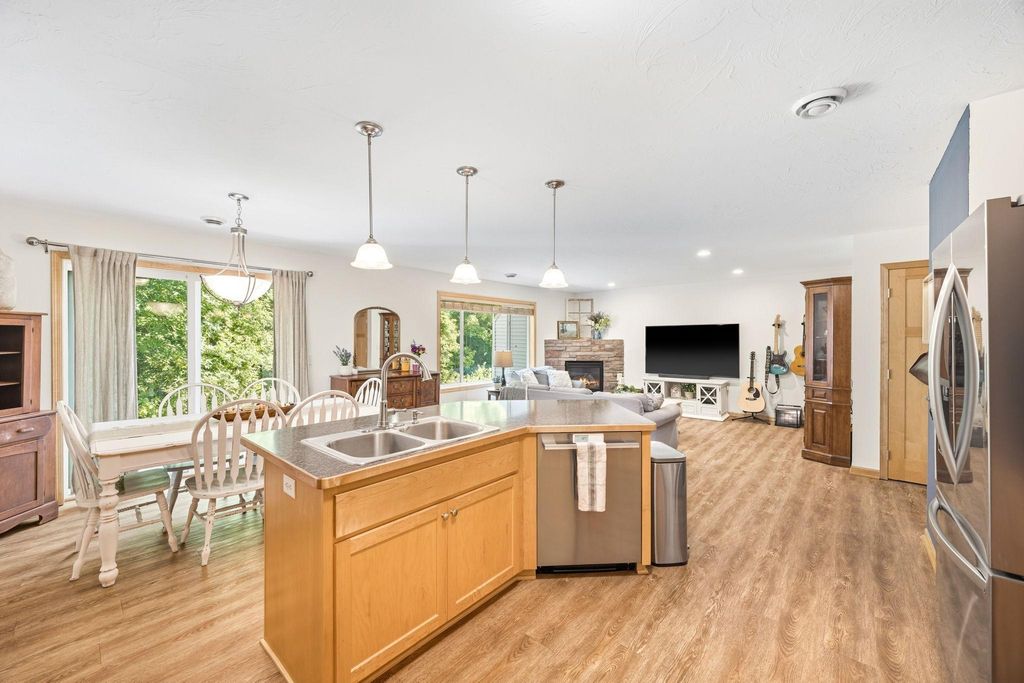 26505 Pond Court, Elko New Market, MN 55020 — photo 5