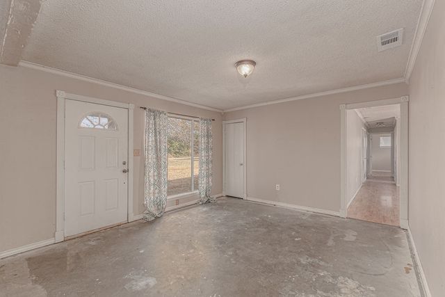 300 County Road 4550, Trenton, TX 75490