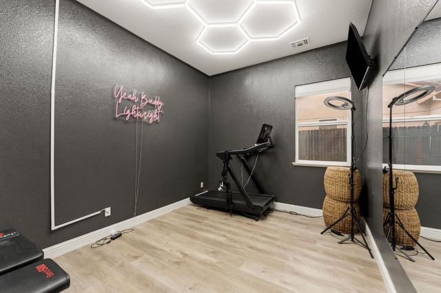 1341 Grove Creek Way, Lincoln, CA 95648
