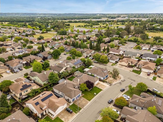 1341 Grove Creek Way, Lincoln, CA 95648